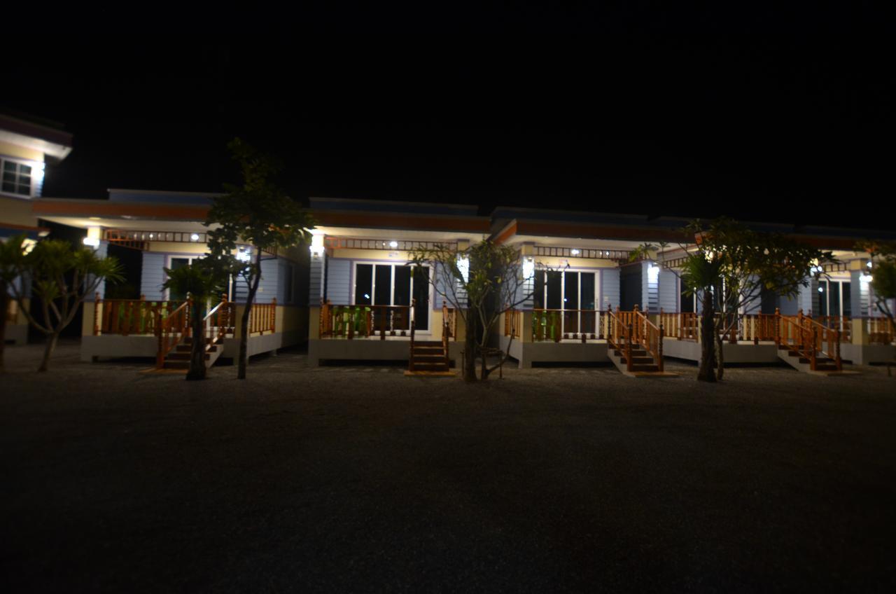 Sansook Chaolao Hotel Chao Lao Beach Buitenkant foto